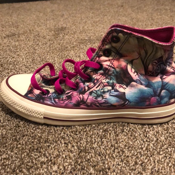 Custom converse - Picture 3 of 3